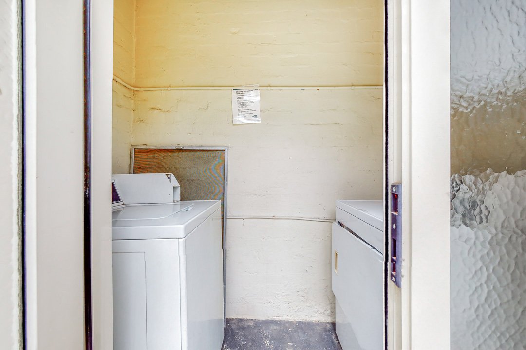 3/4 Burns Street, Elwood image 8