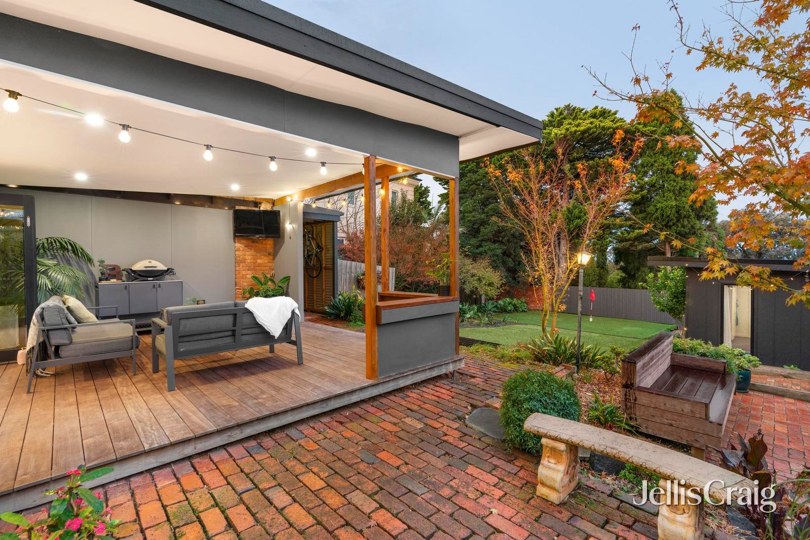 34 Caithness Crescent, Glen&nbsp;Waverley image 18