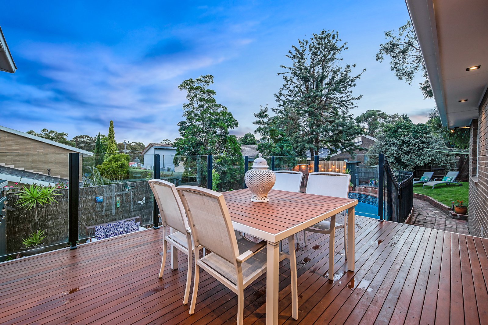 34 Cambrian Crescent, Wheelers Hill image 10