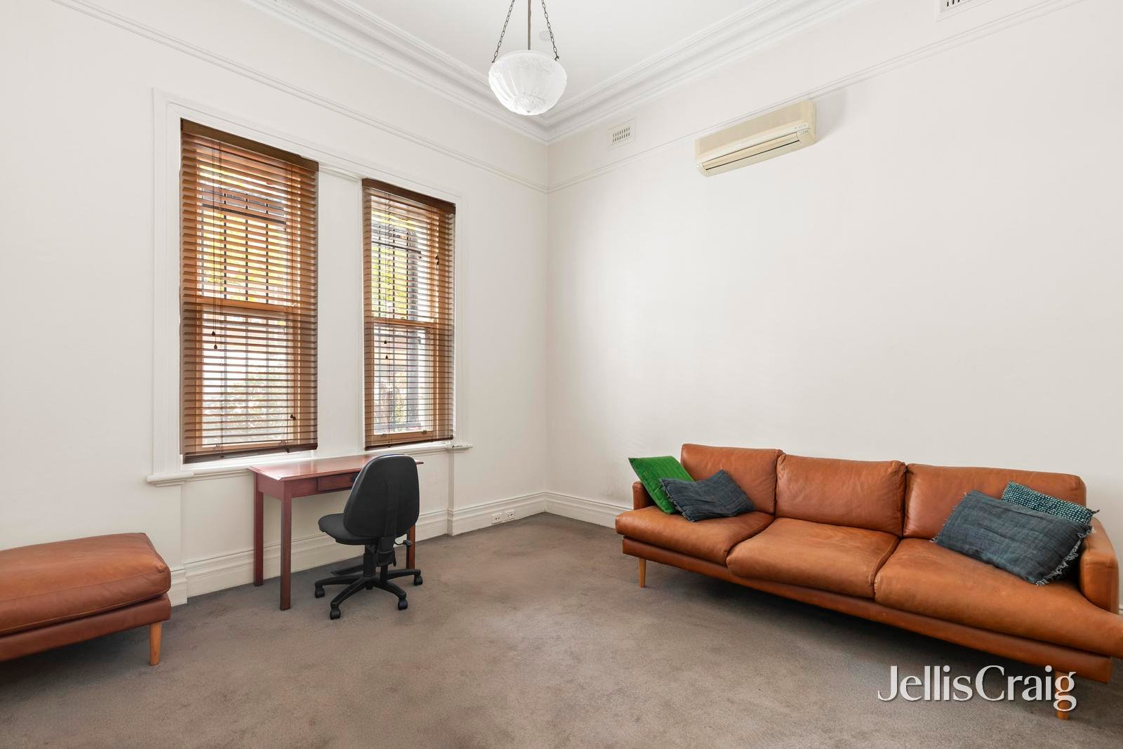 34 Cambridge Street, Collingwood image 2