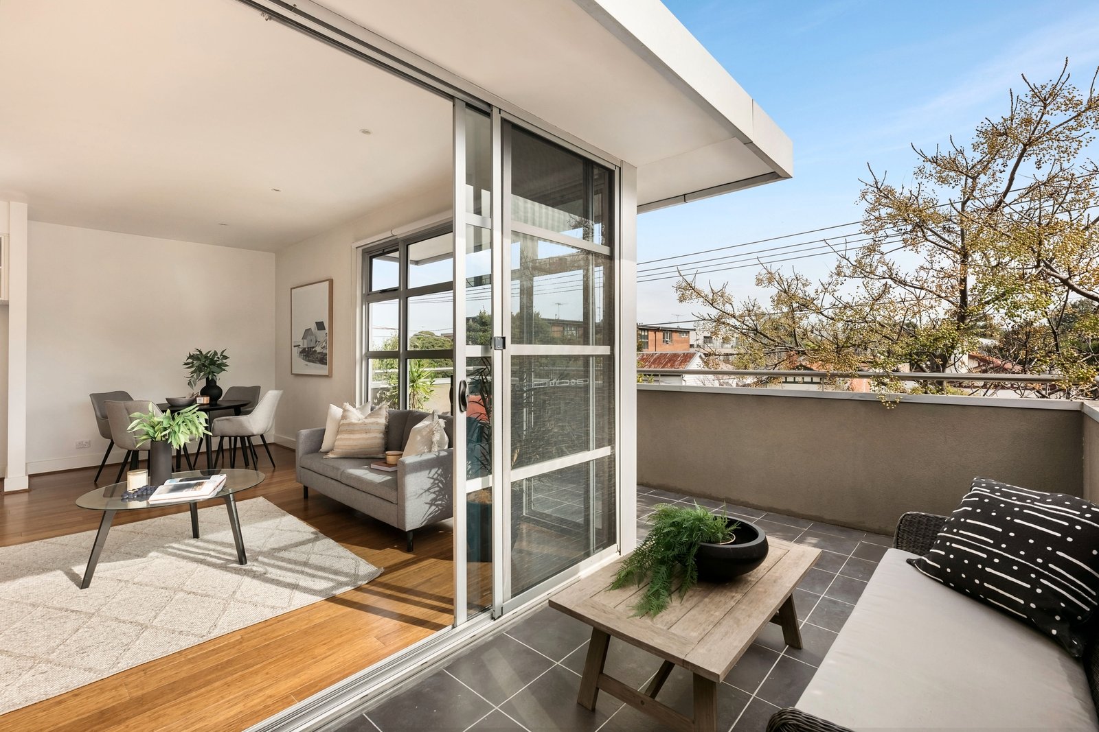 Property Gallery Thumbnail 5