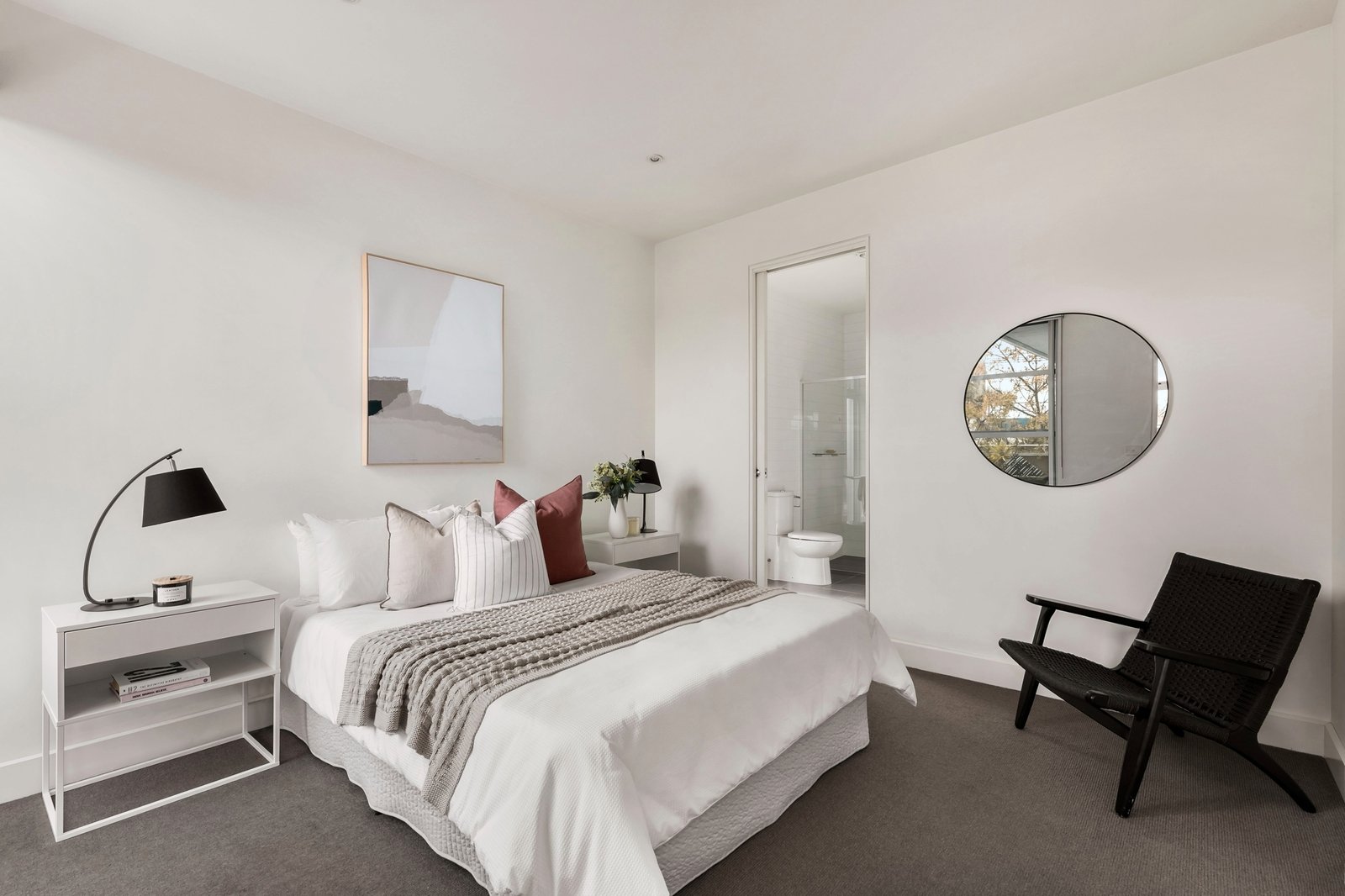 Property Gallery Thumbnail 7