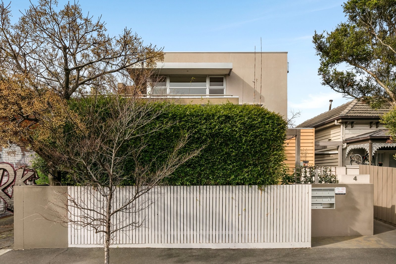 Property Gallery Thumbnail 10