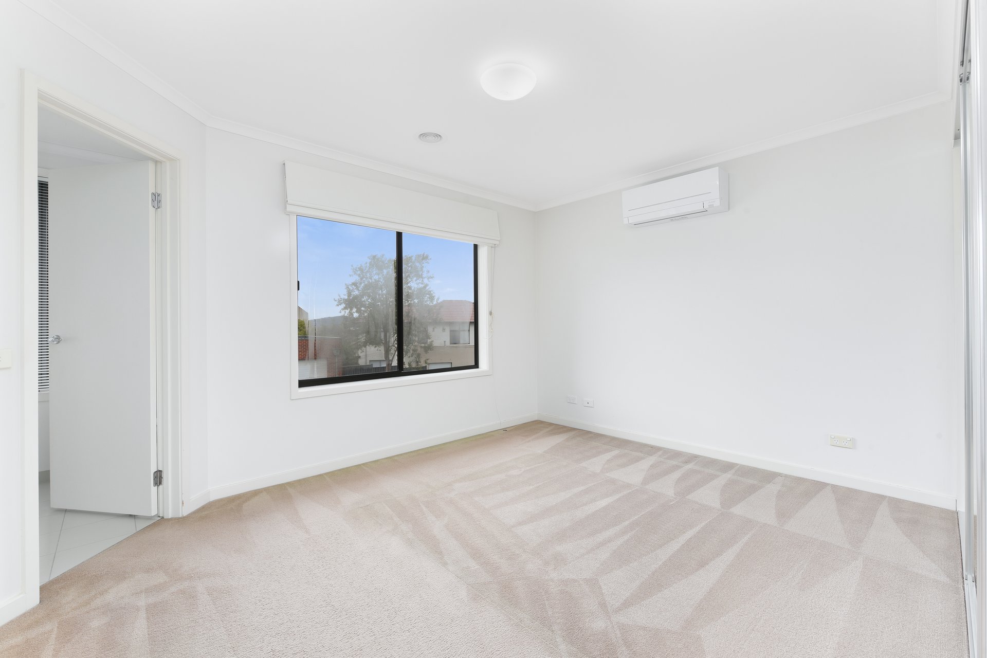 34 Camville Road, Mulgrave image 5