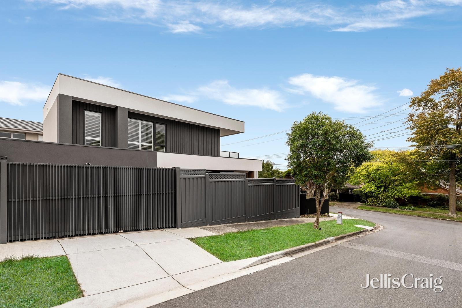 34 Caroline Drive, Templestowe&nbsp;Lower image 2