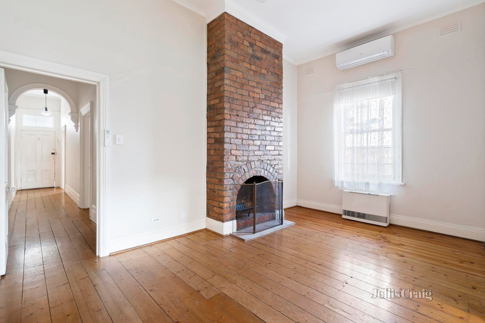 34 Cecil Street, Williamstown image 2