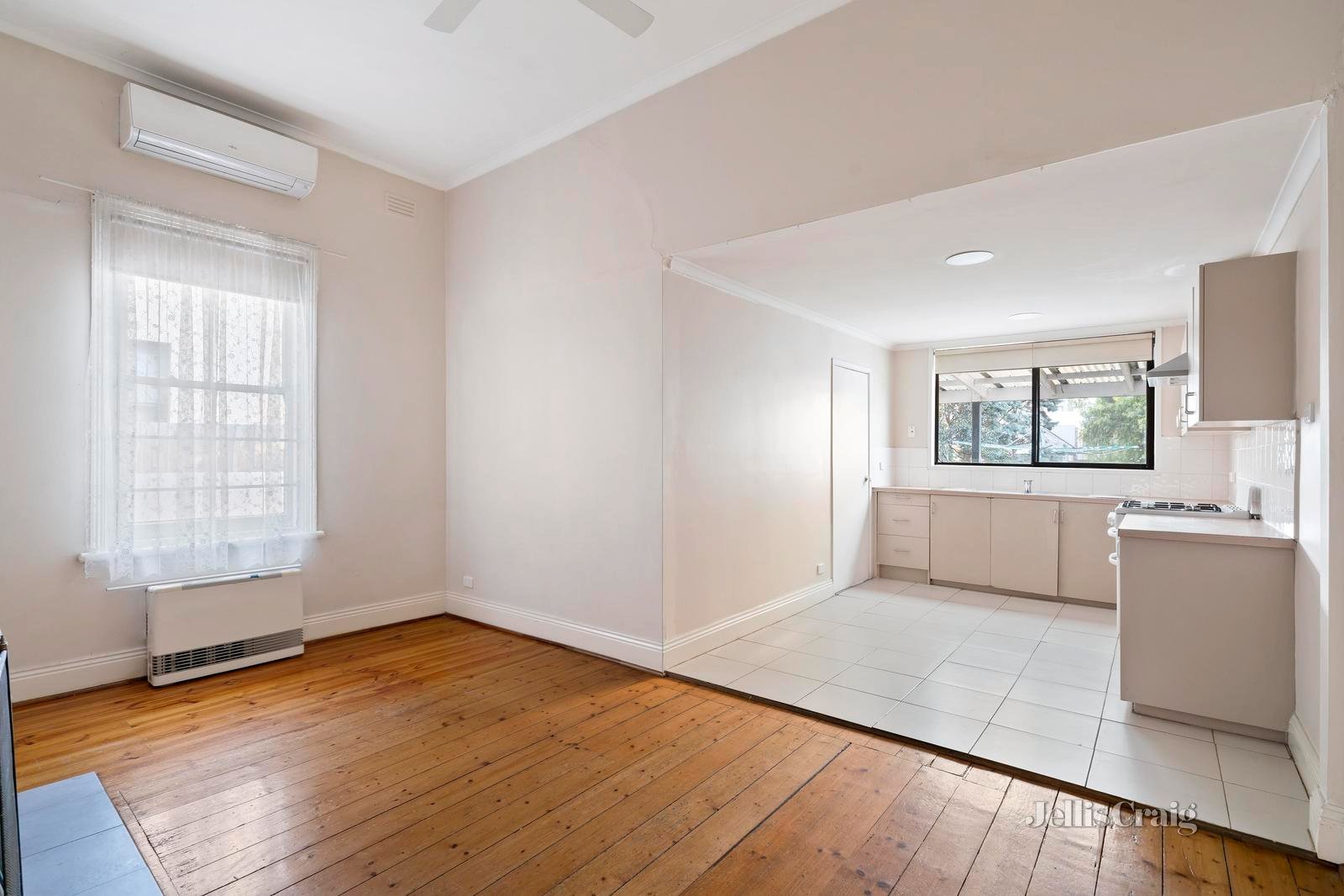 34 Cecil Street, Williamstown image 3