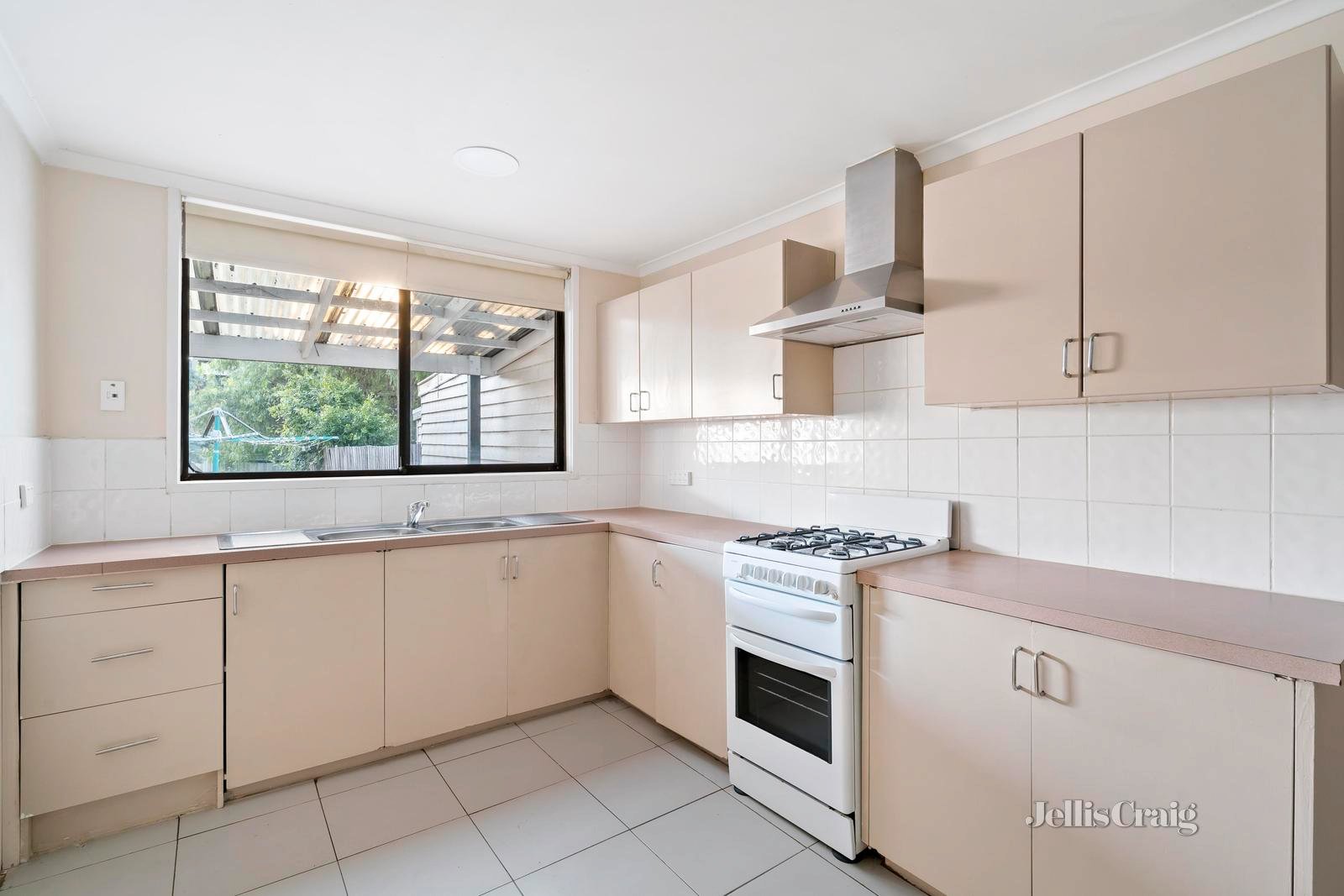 34 Cecil Street, Williamstown image 4