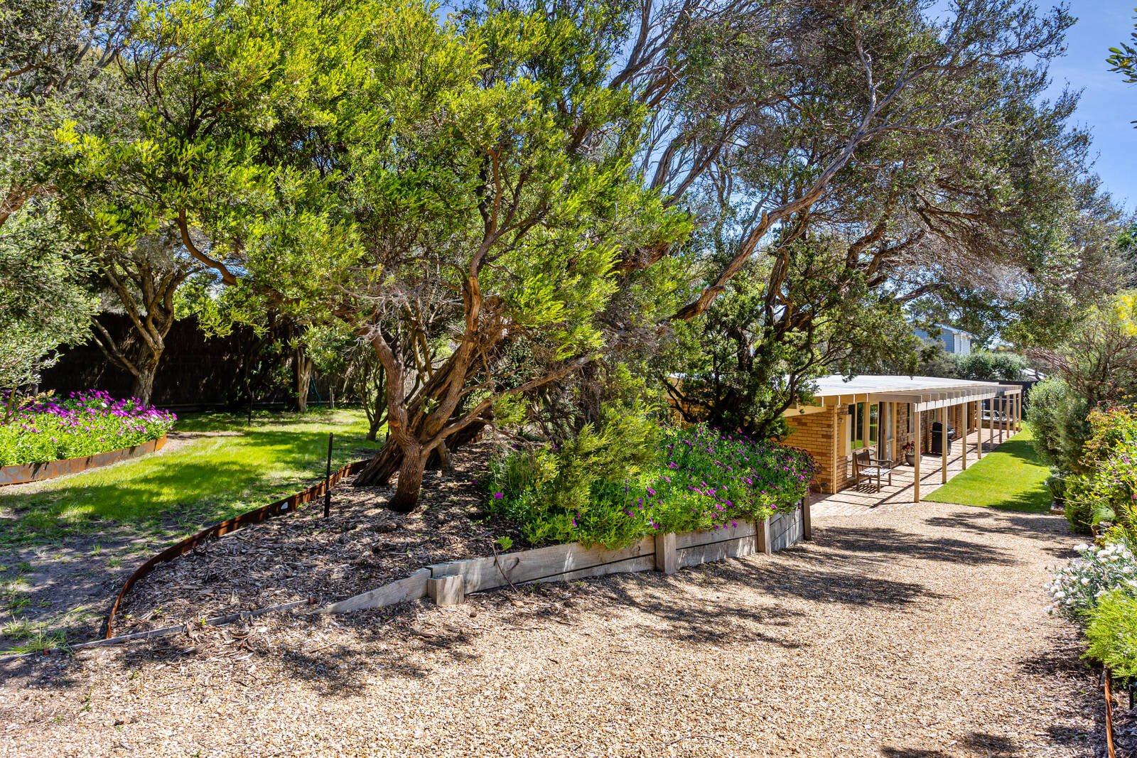 Property Gallery Thumbnail 2