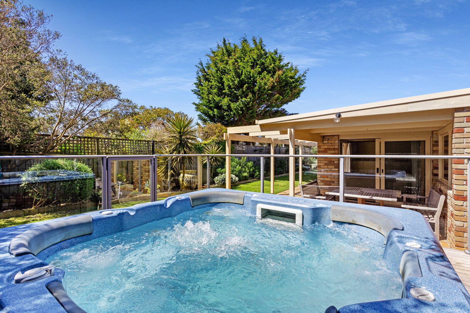 Property Gallery Thumbnail 11