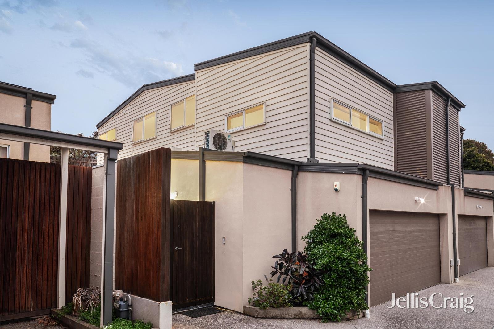 3/4 Coniston Street, Diamond Creek image 1