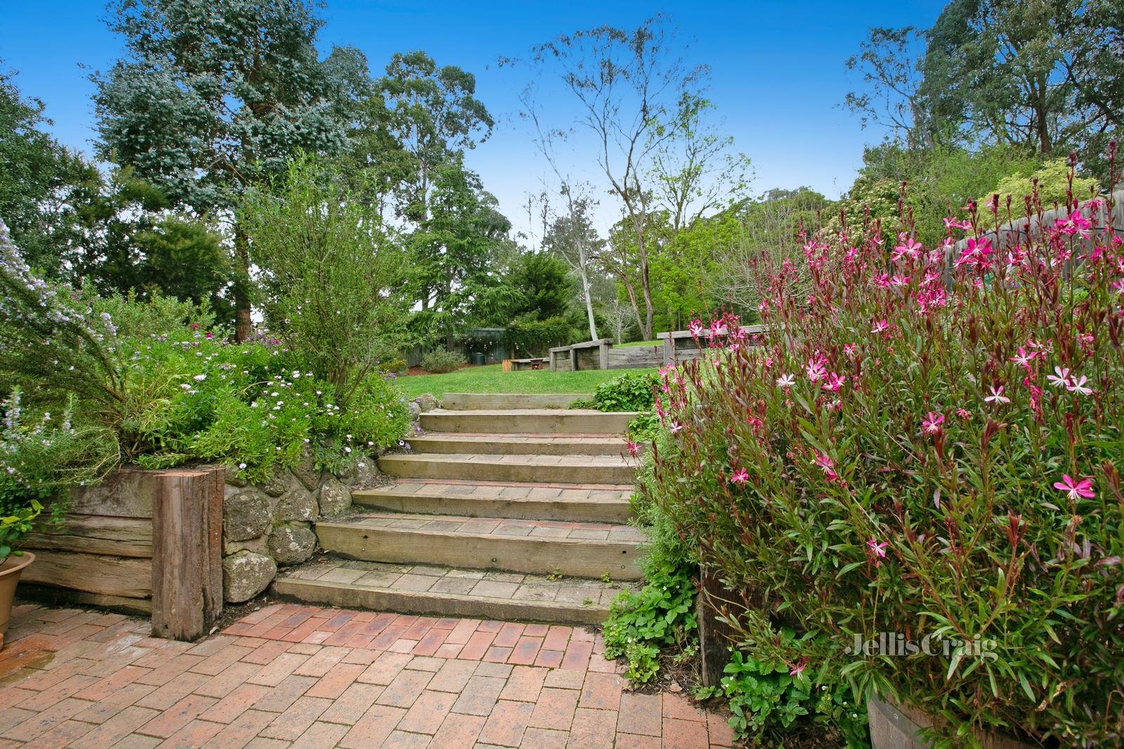 34 Coolabah Drive, Eltham image 13