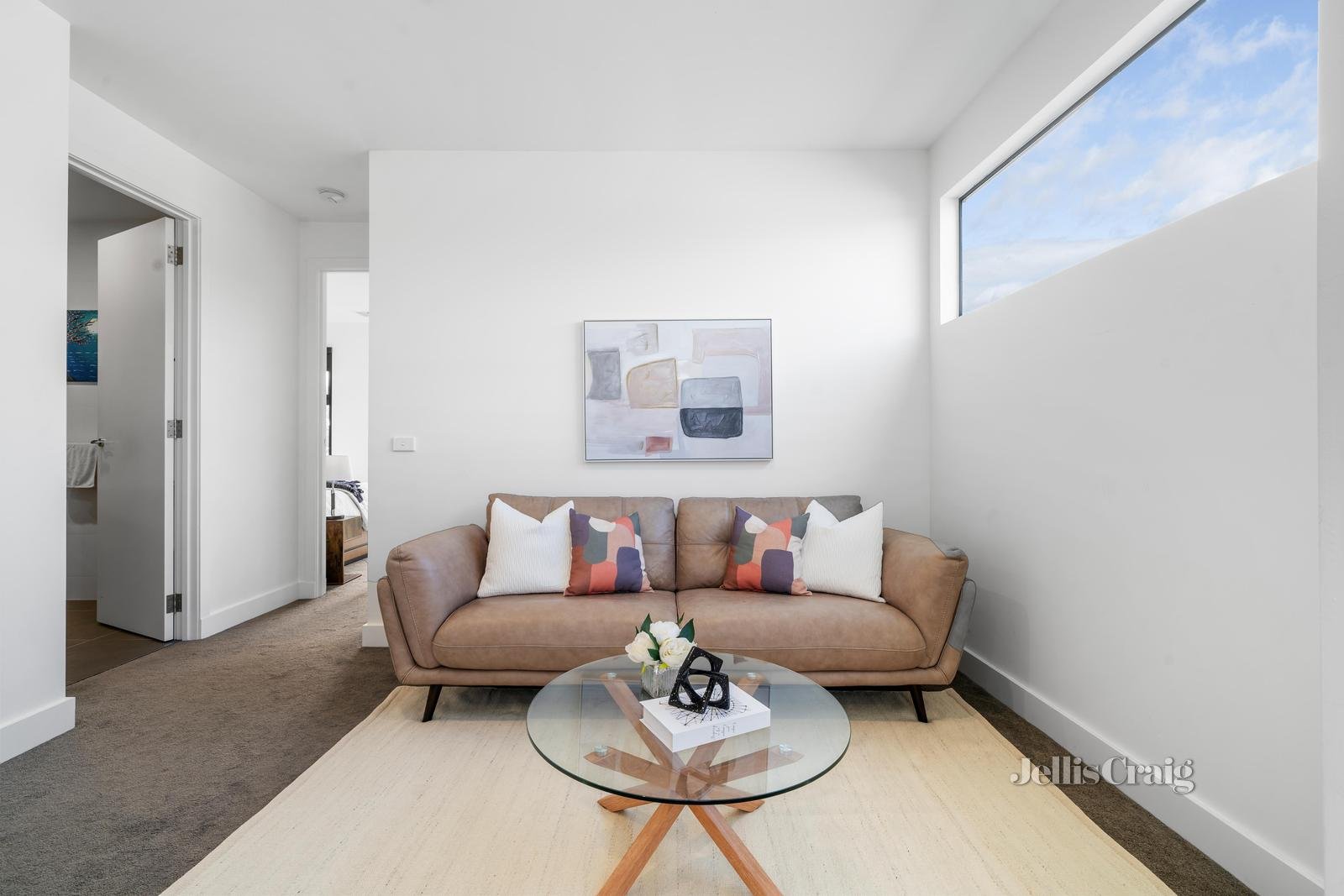 3/4 Cora Court, Mount Waverley image 5