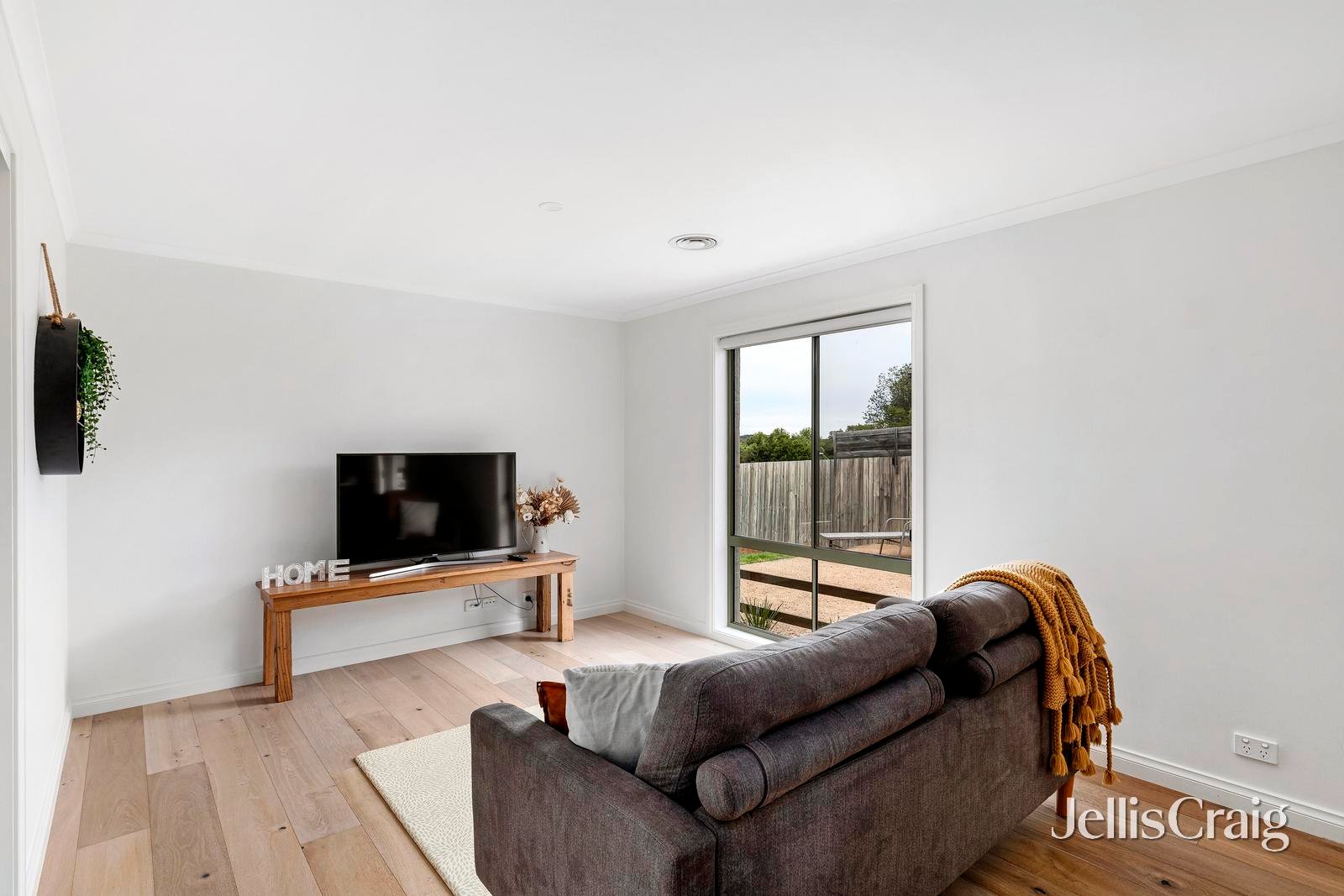 34 Corella Drive, Whittlesea image 7