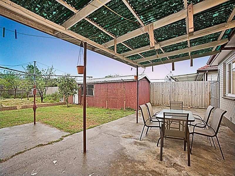 34 Cyclamen Avenue, Altona North image 8