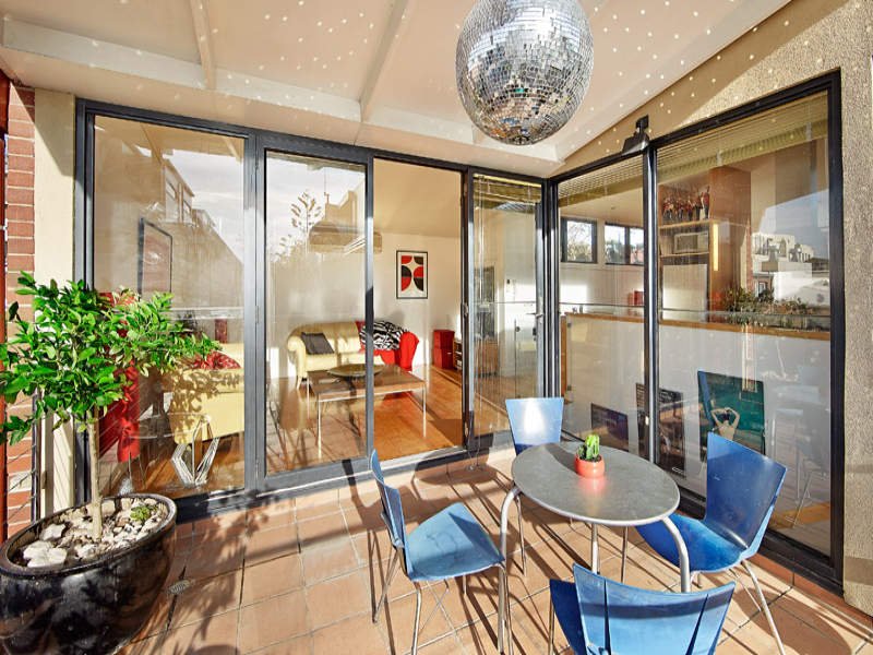 3/4 Docker Street, Elwood image 4