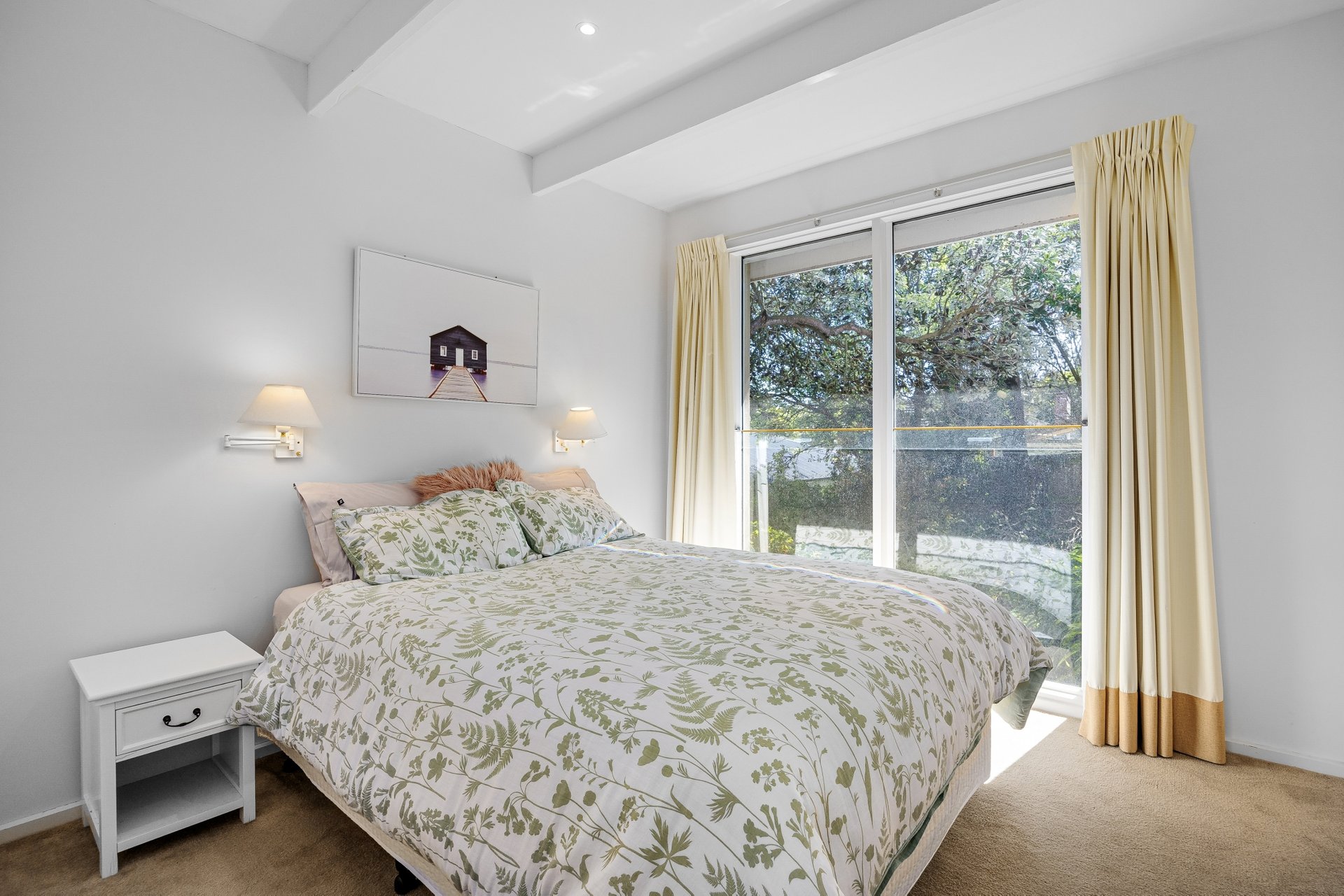 Property Gallery Thumbnail 9