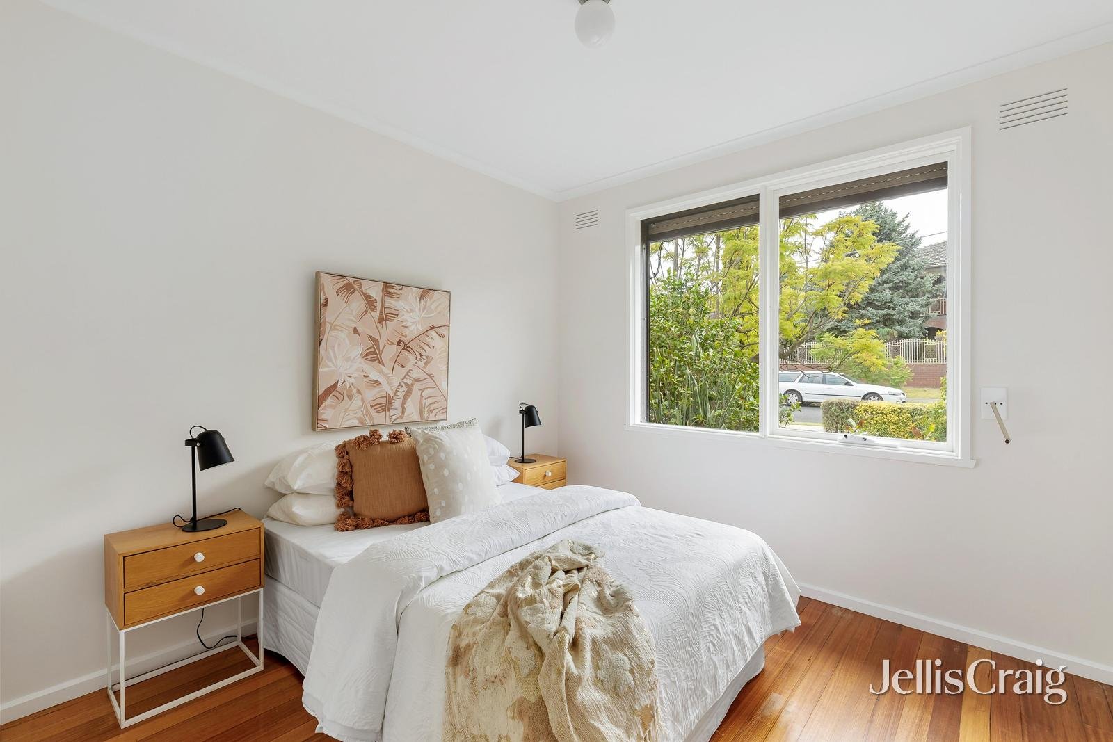 34 Falcon Road, Macleod image 8