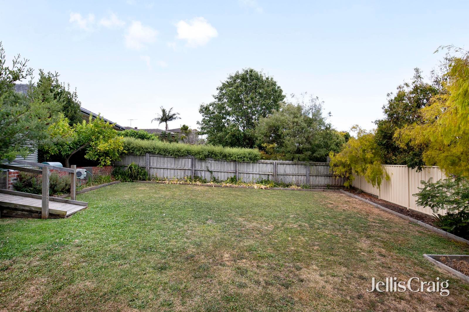 34 Falcon Road, Macleod image 12