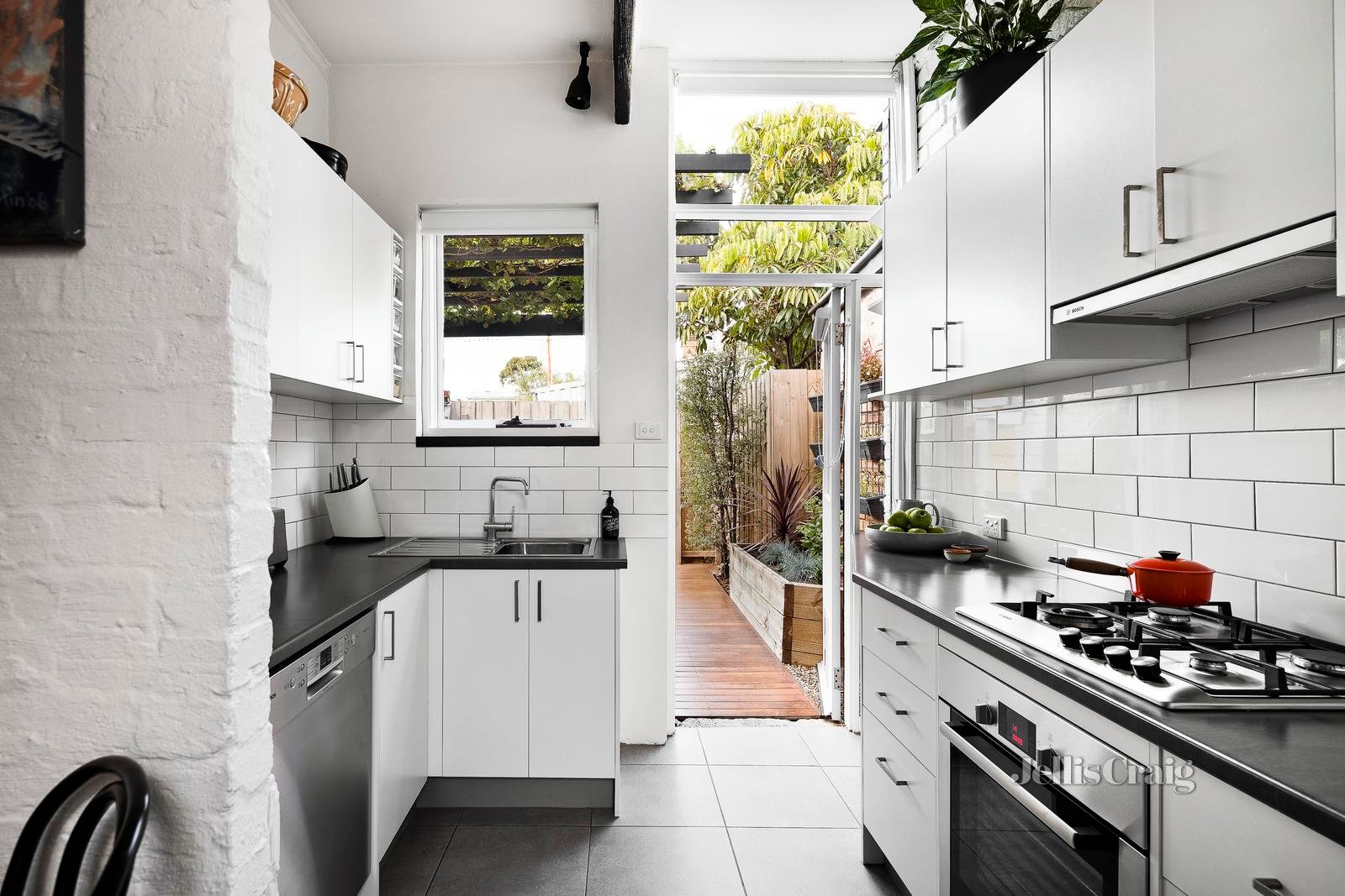 34 Fenwick Street, Carlton&nbsp;North image 6