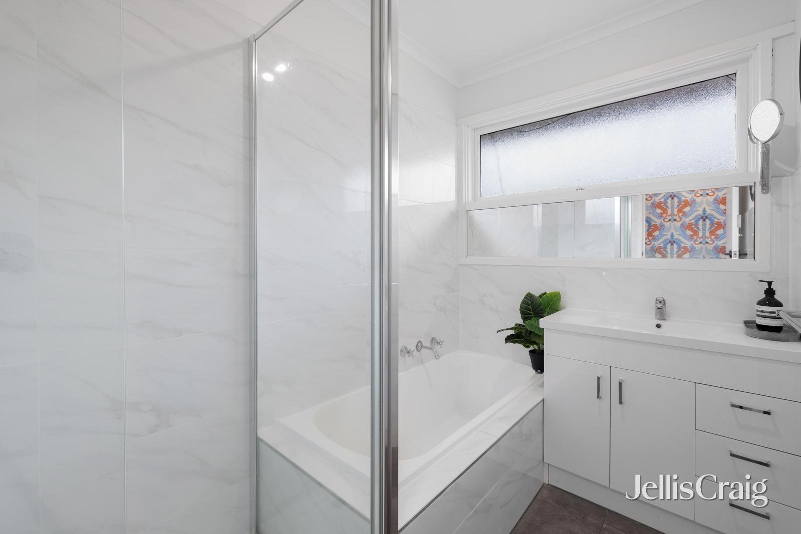 3/4 Fir Street, Blackburn image 7