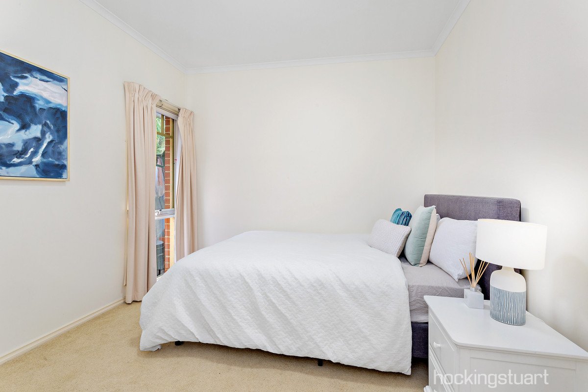 3/4 Florence Road, Surrey Hills image 8