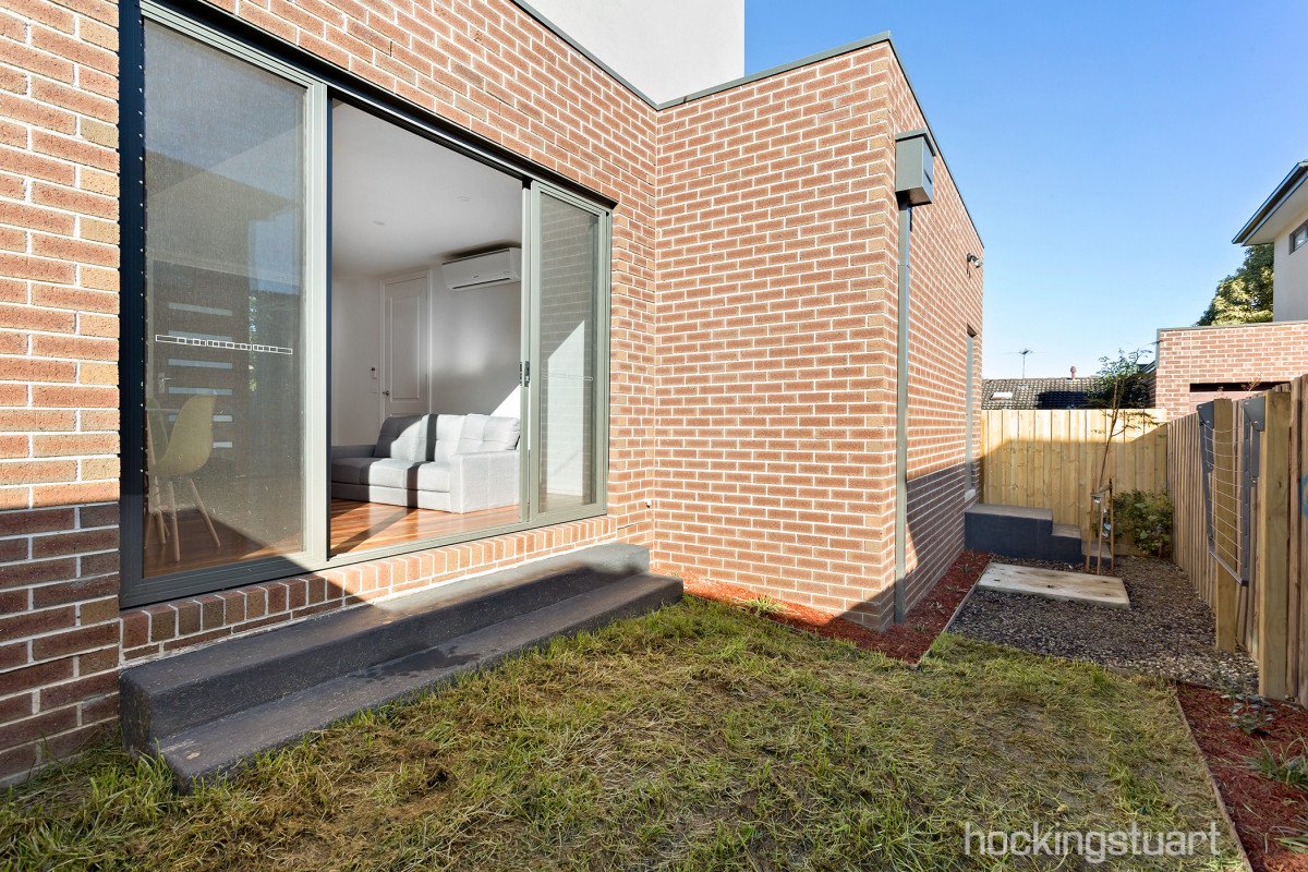 3/4 Fortune Street, Box Hill North image 9