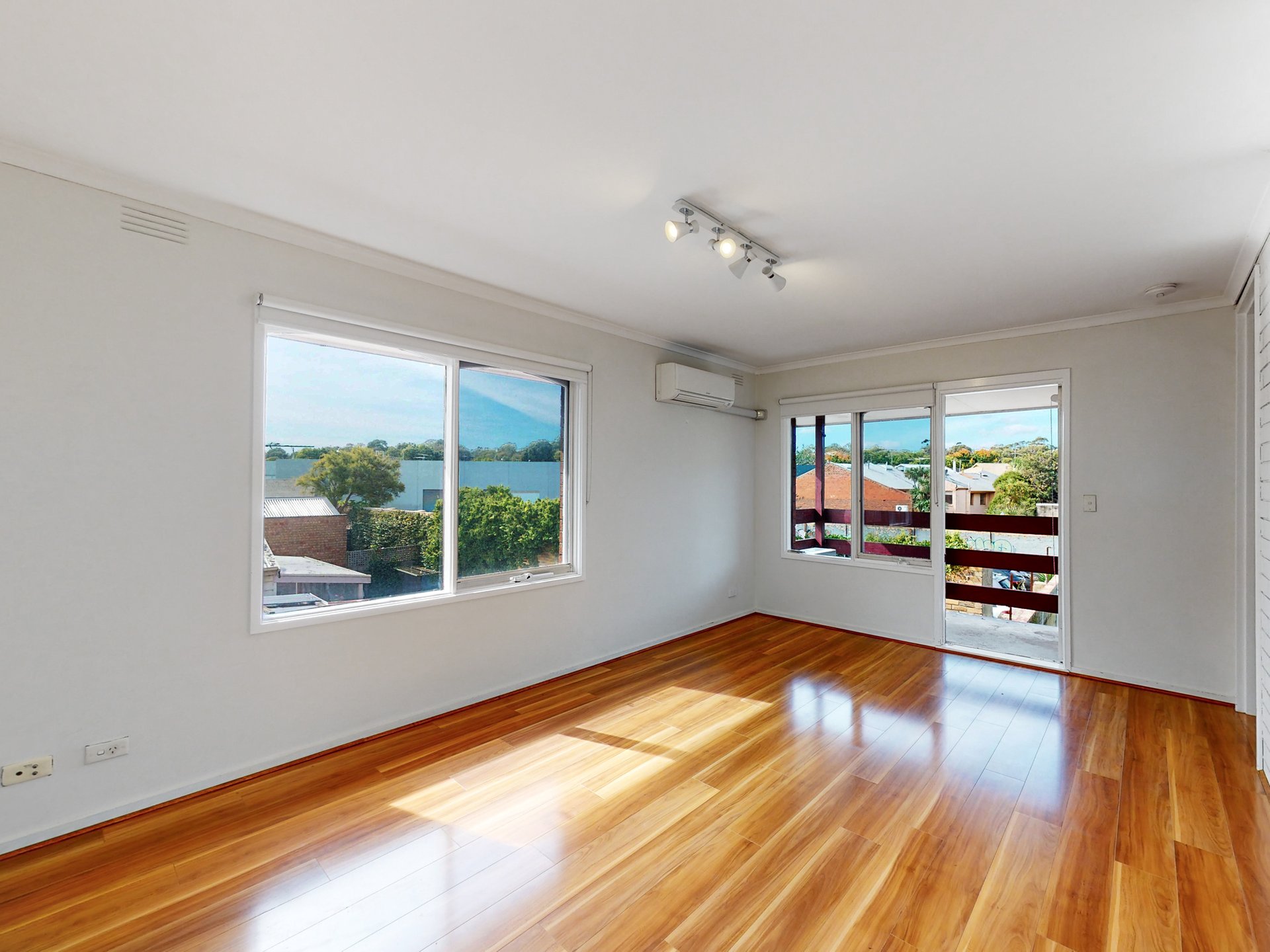 3/4 George Street, North Melbourne image 3