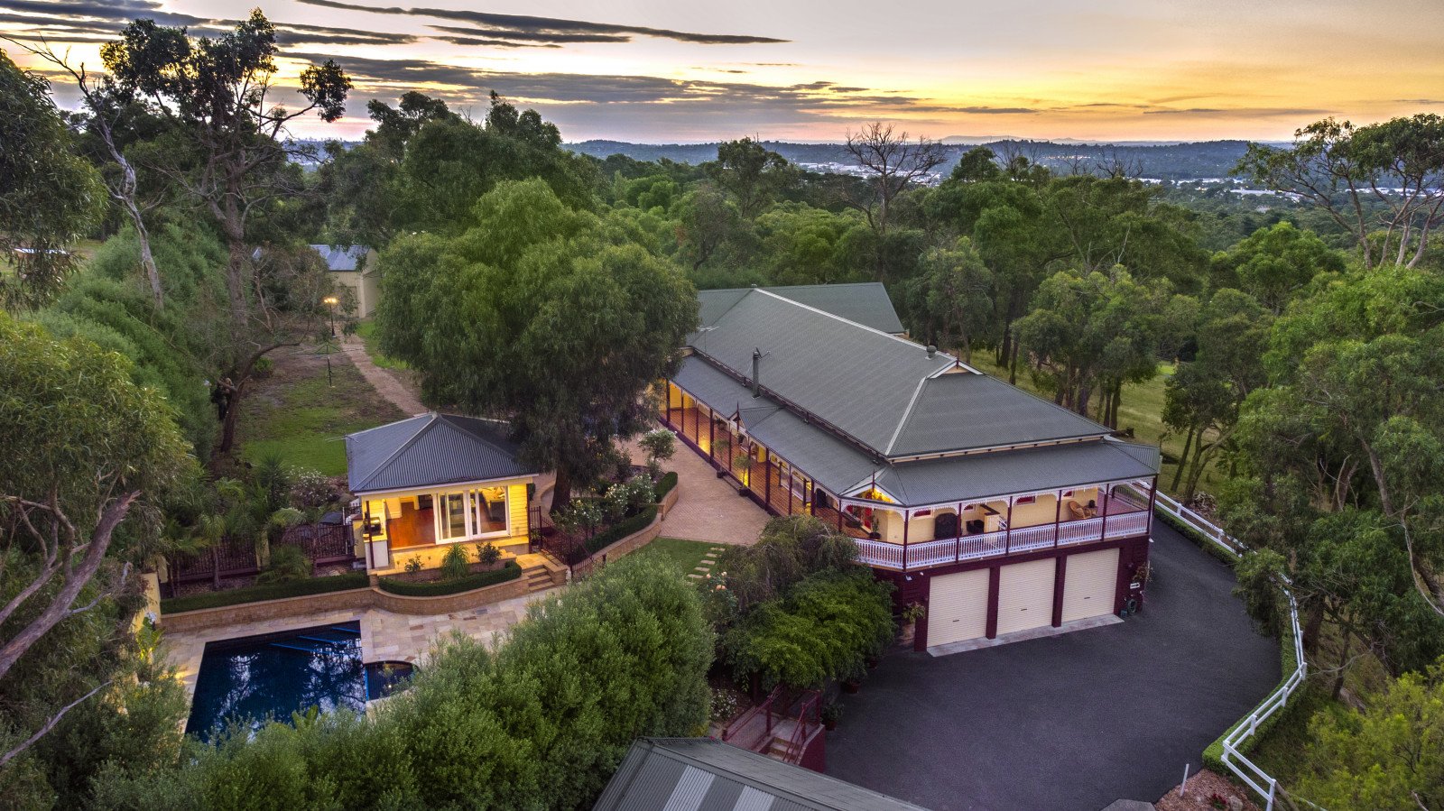 34 Glasgow Road, Kilsyth RT Edgar