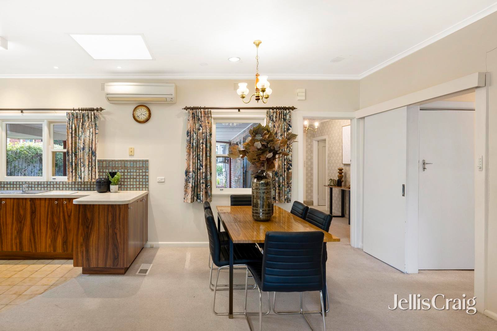 34 Glen Ebor Avenue, Blackburn image 9