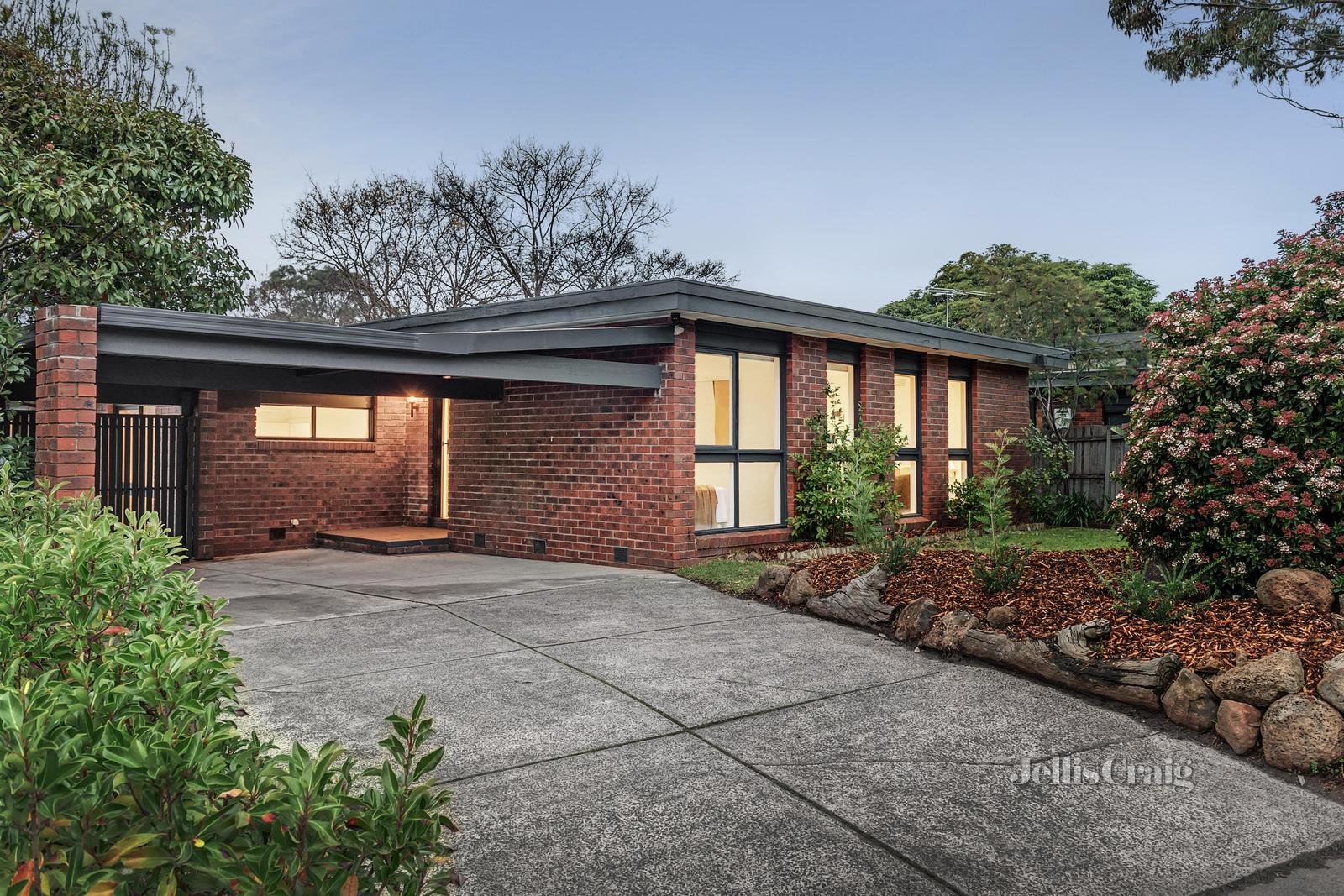 34 Grantham Road, Viewbank image 1