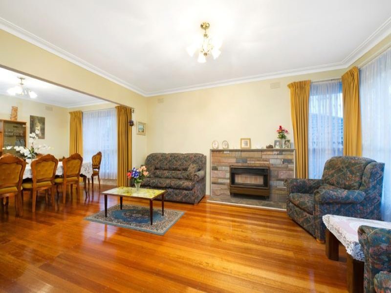 34 Harrison Street, Box Hill North image 2