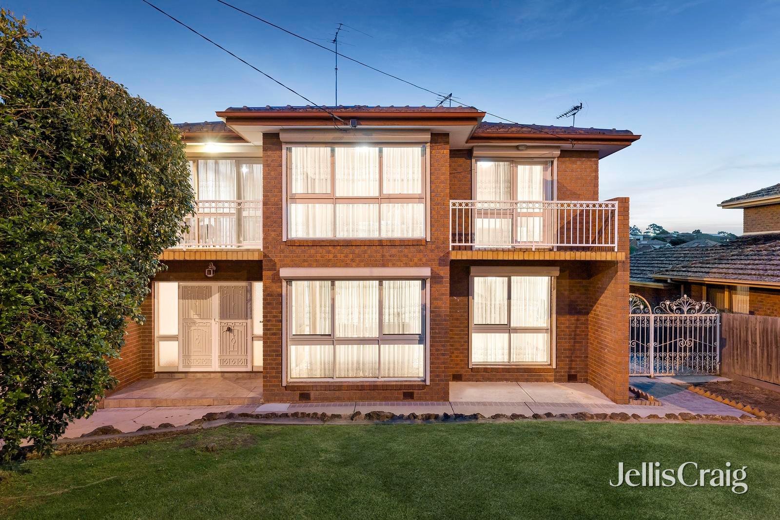 34 High Street, Doncaster image 1