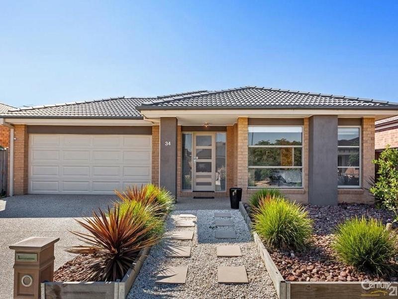 34 Hugo Drive, Point Cook image 1