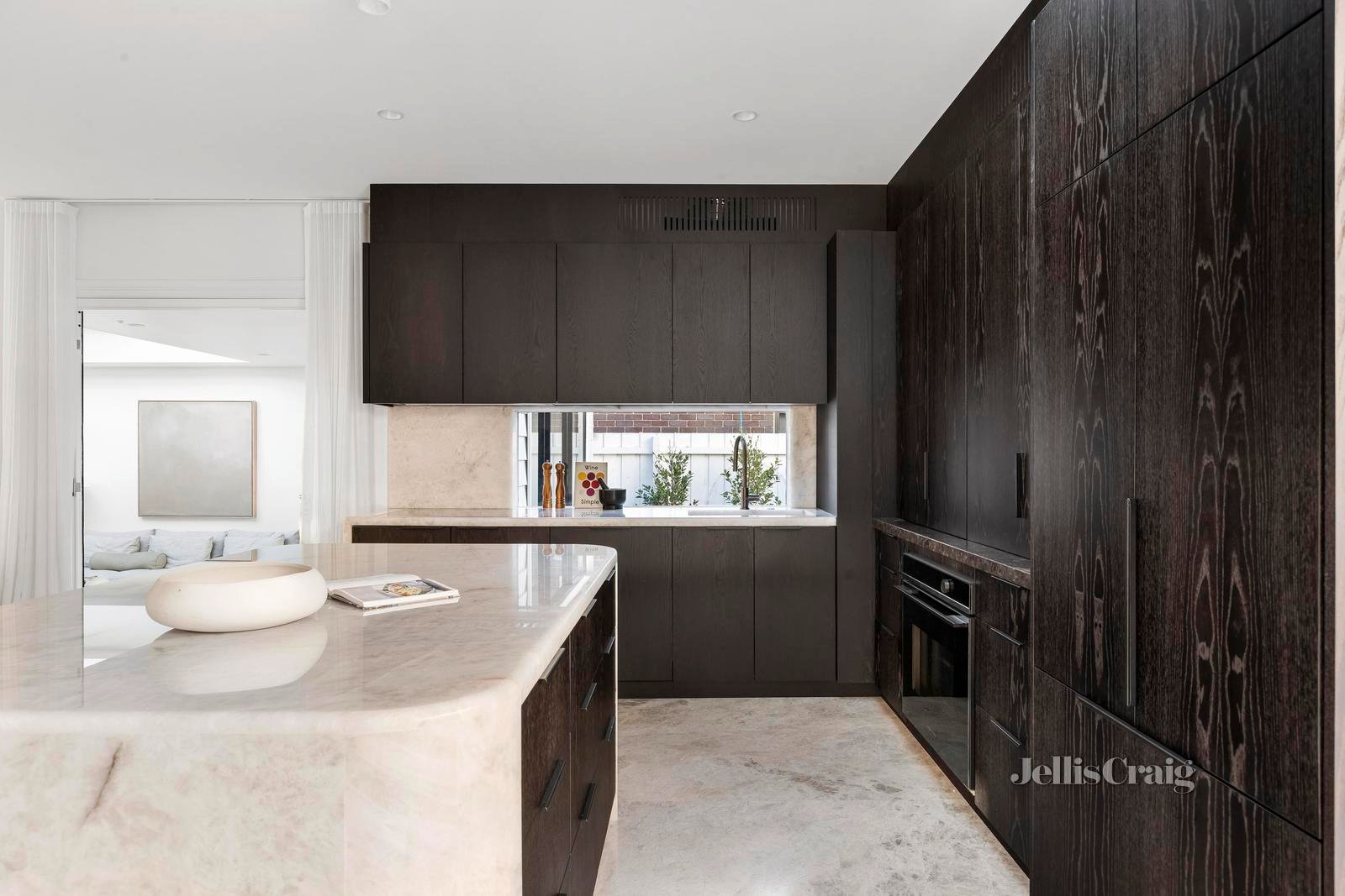 34 Hutchinson Street, Brunswick East image 6