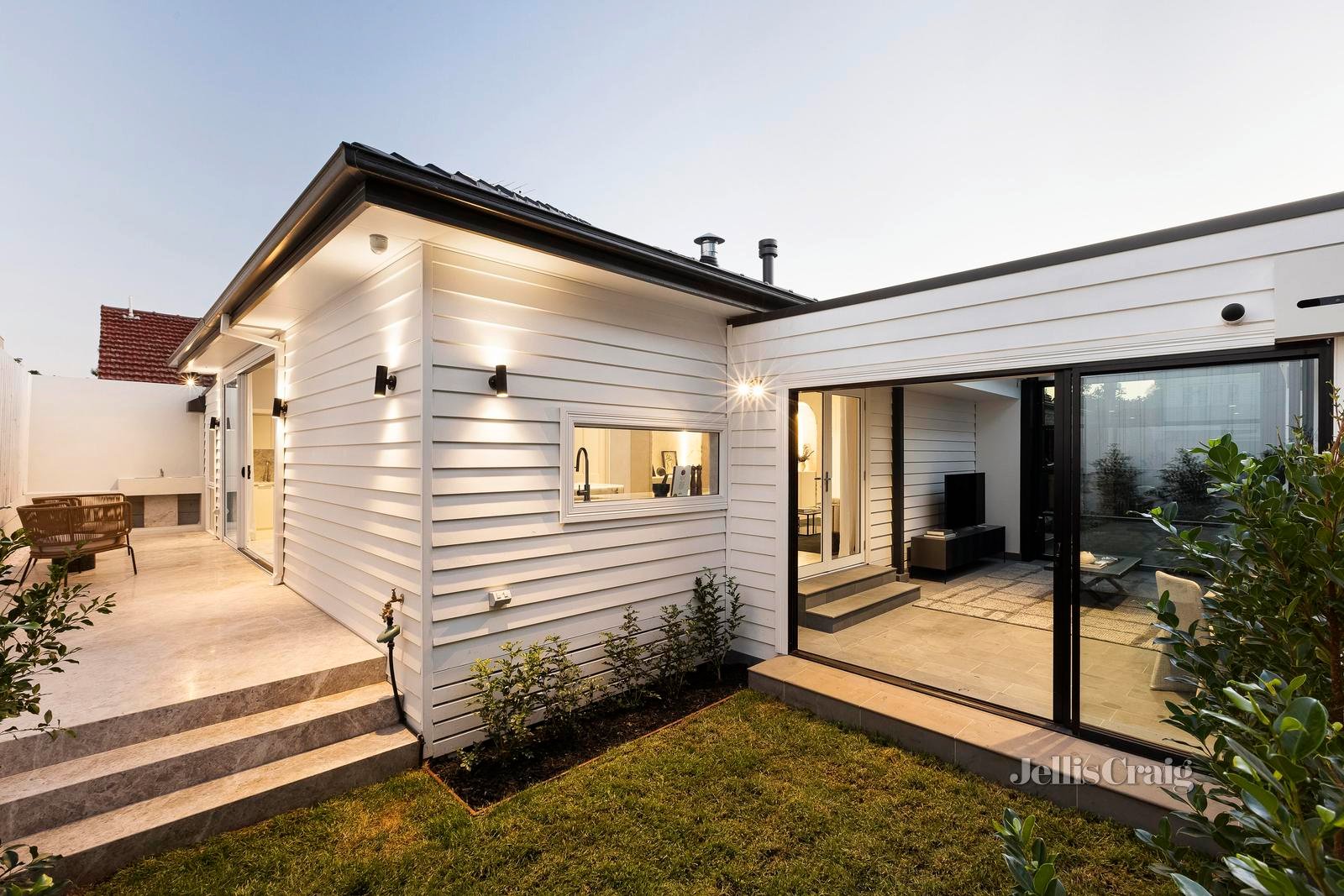 34 Hutchinson Street, Brunswick East image 24