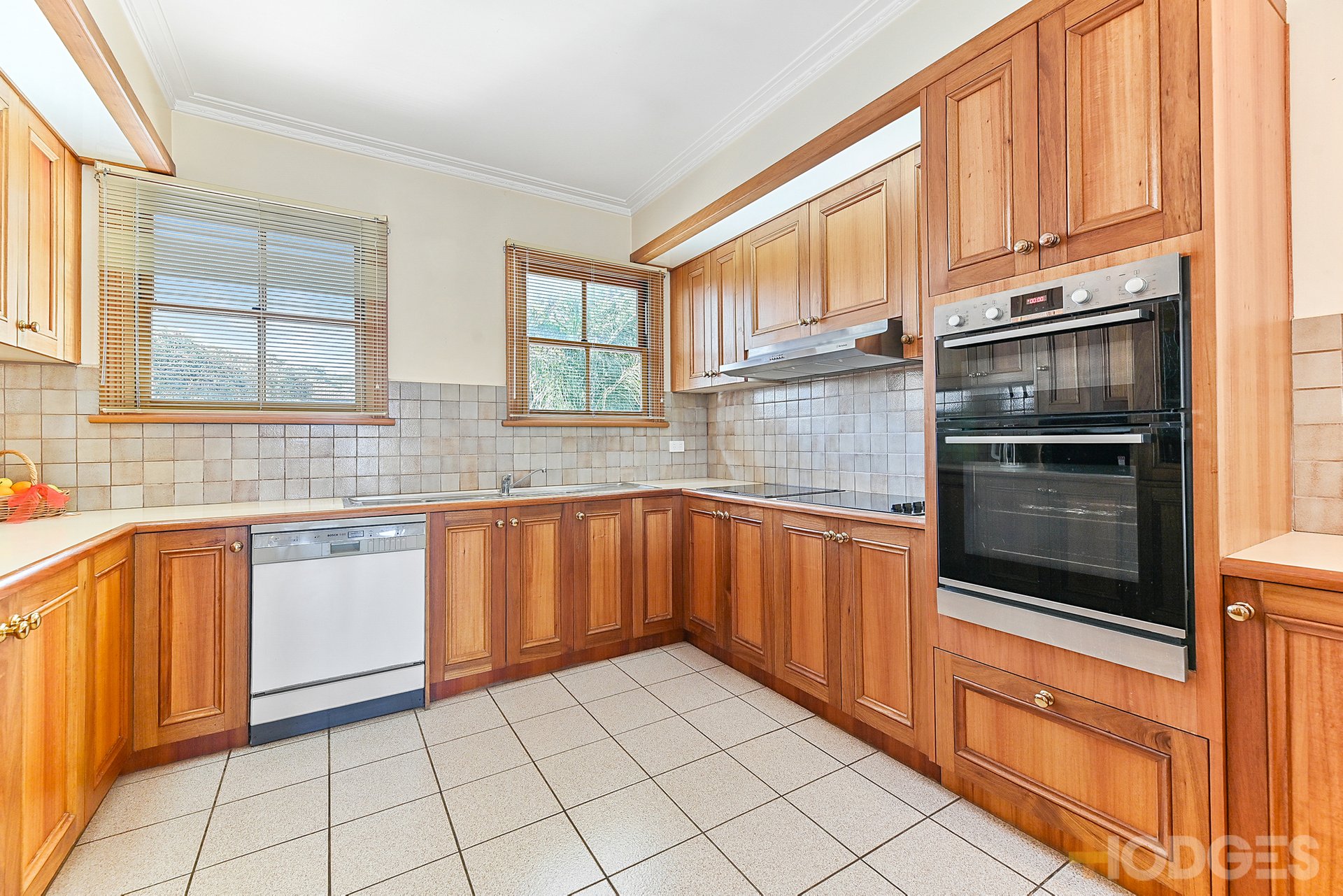 34 Iona Street Black Rock