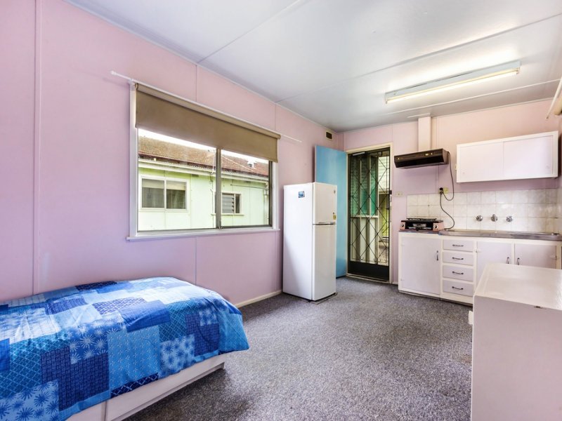 34 Landale Street, Box Hill image 7