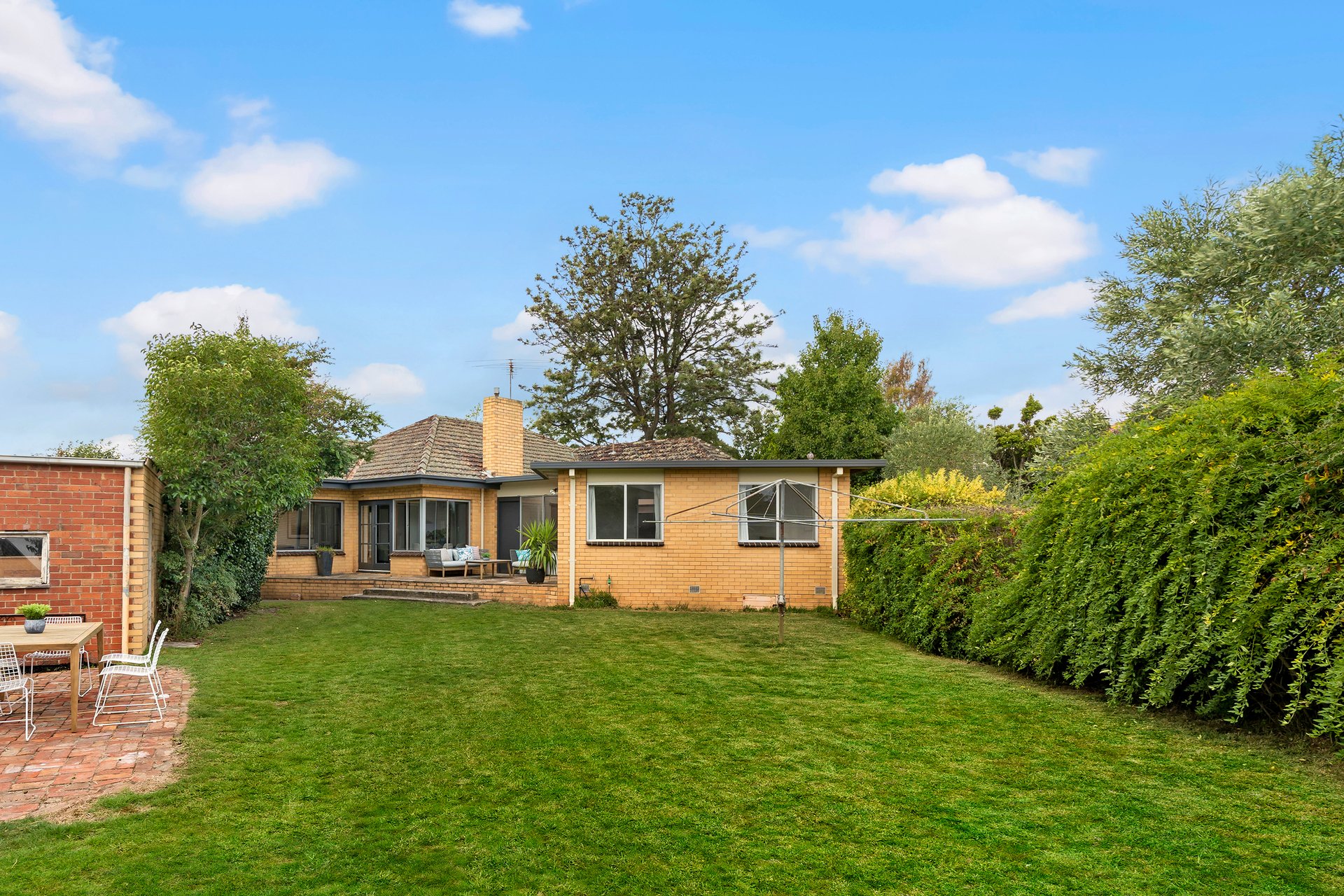 Property Gallery Thumbnail 15