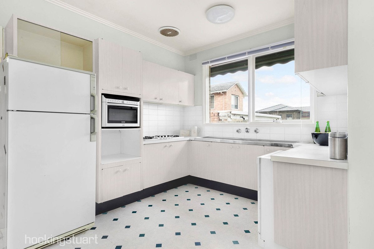 3/4 Lemon Road, Balwyn North image 6