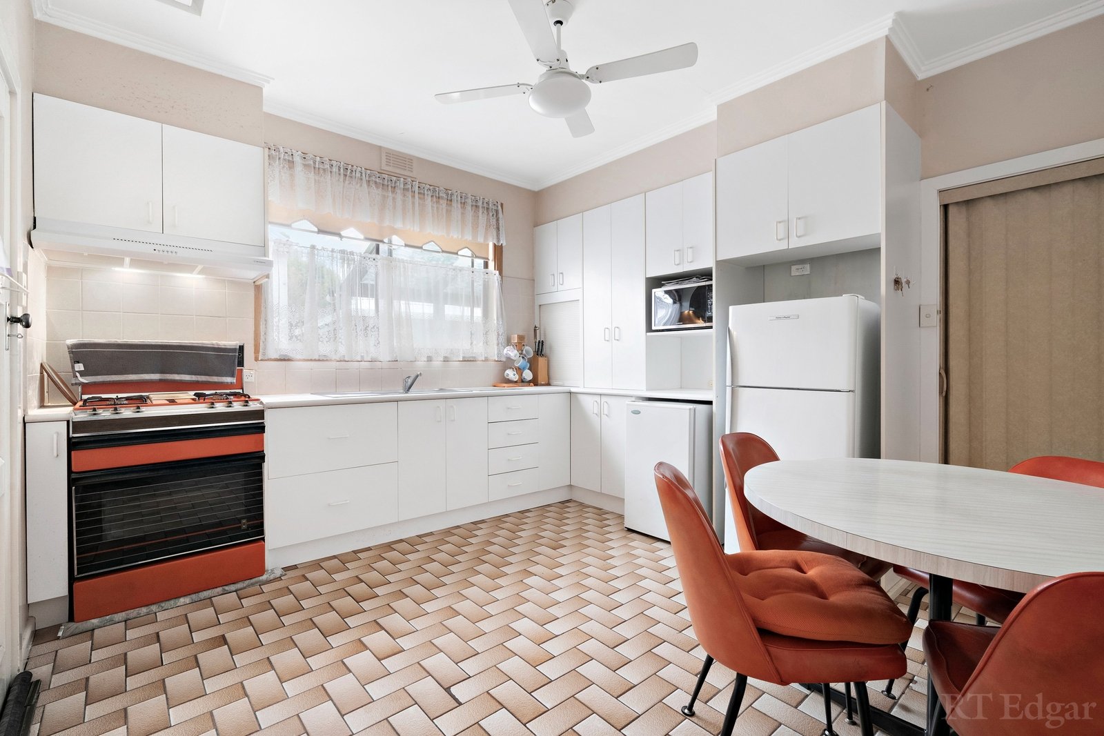 Property Gallery Thumbnail 4
