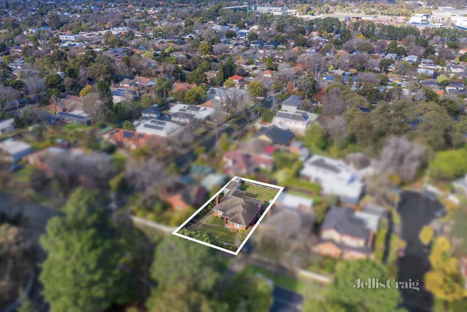 34 Lucknow Street, Mitcham image 10