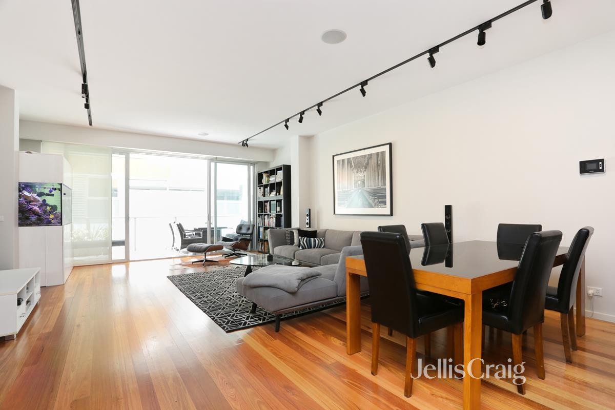 3/4 Margaret Street, Richmond image 2