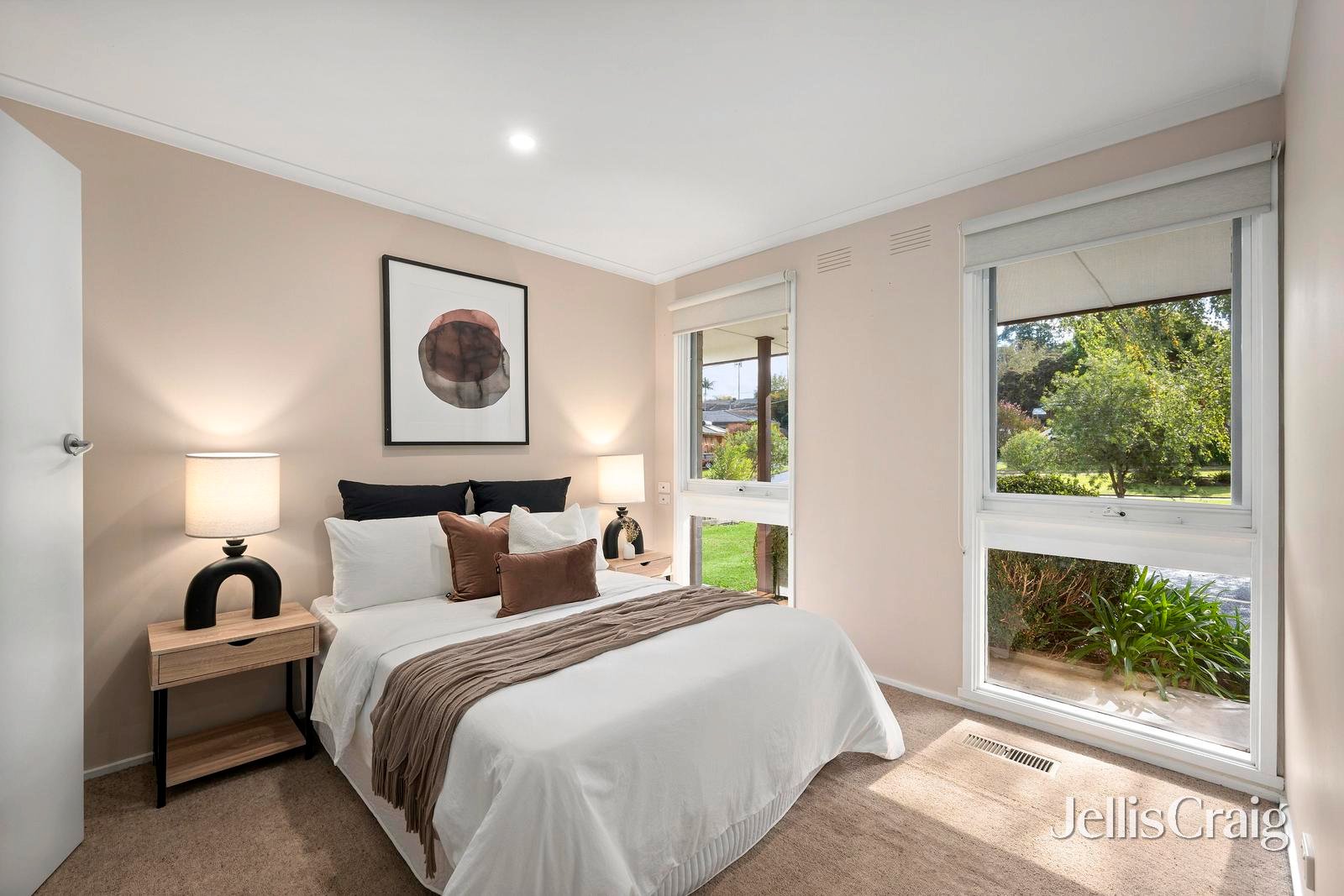 34 McDermott Avenue, Mooroolbark image 15