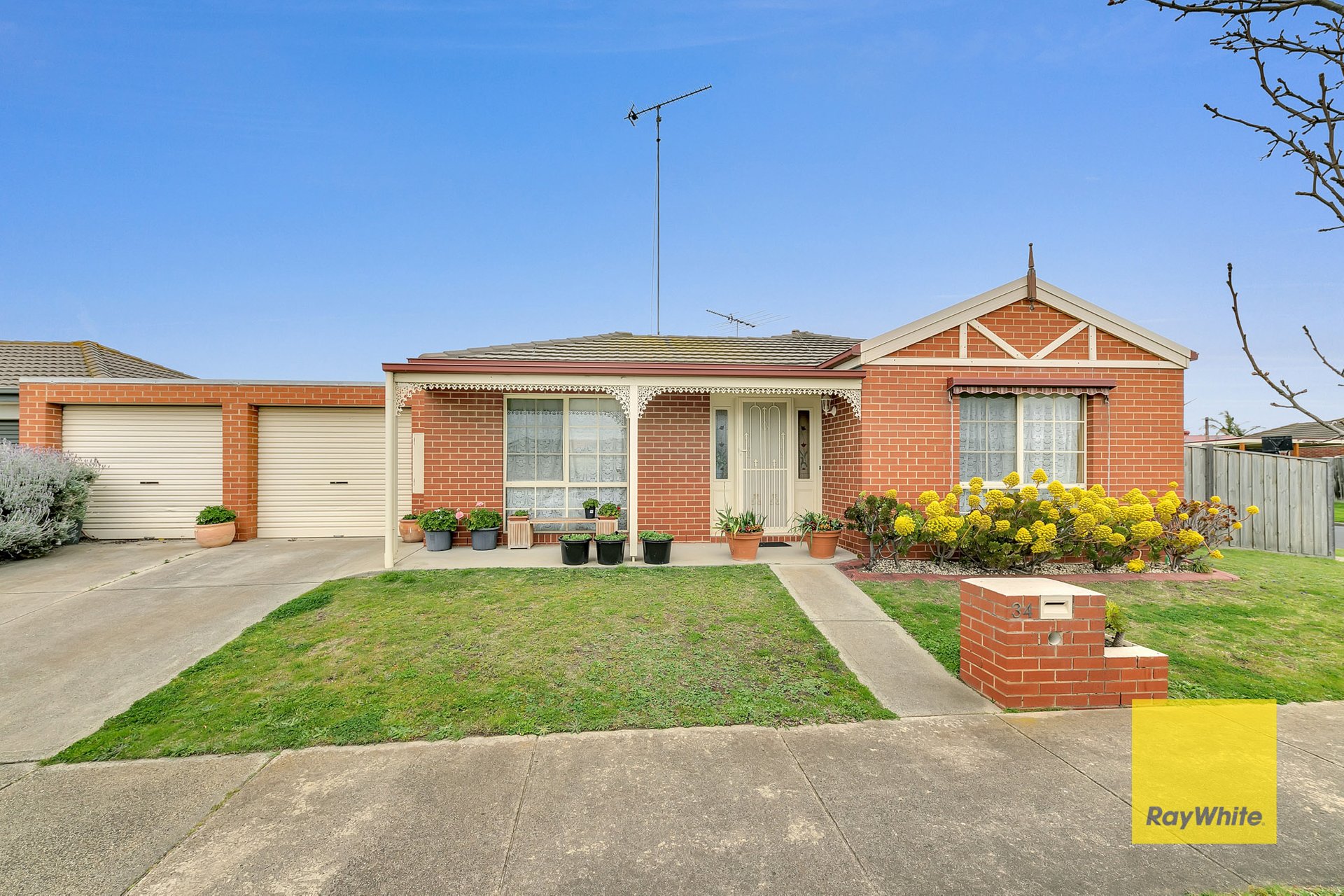 34 Meadenhall Drive, St Albans Park image 11