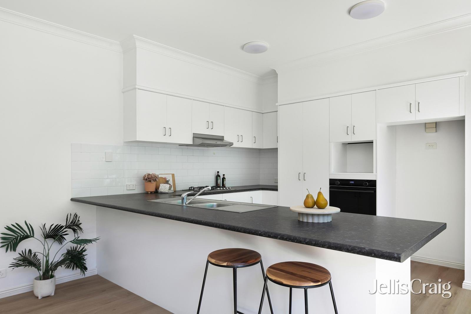 34 Merrett Drive, Williamstown image 13