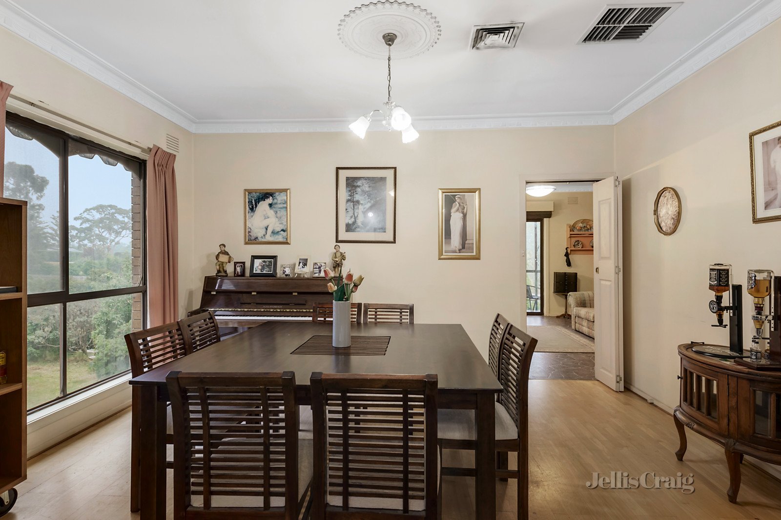 34 Miriam Street, Rosanna image 4