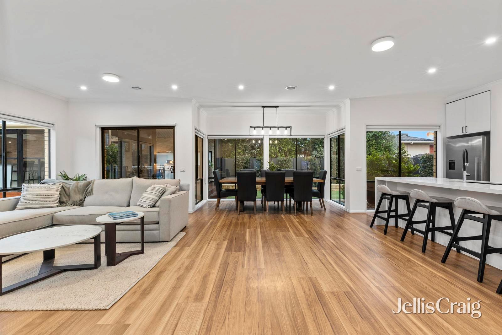 34 Monastery Close, Wantirna&nbsp;South image 4