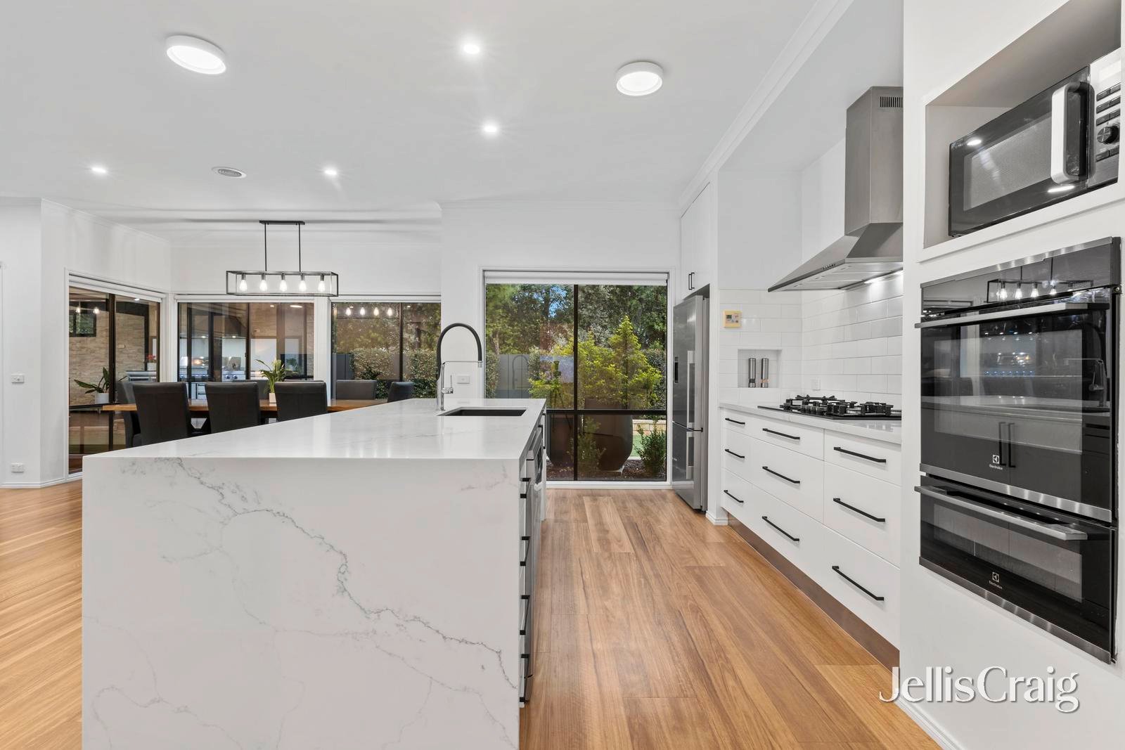 34 Monastery Close, Wantirna&nbsp;South image 6