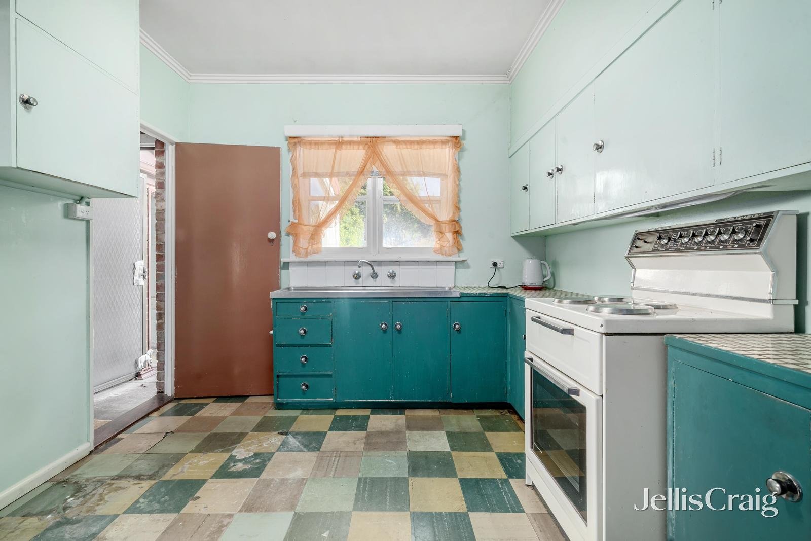 34 Morden Court, Nunawading image 3